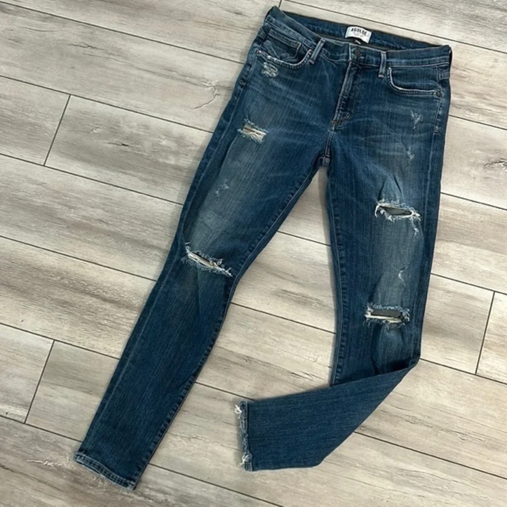 AGOLDE size 28 distressed skinny jeans